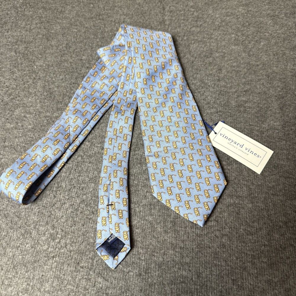 VINEYARD VINES Silk Tie Custom Coll. DREYFUS LION logo-61 1/2"-New Without Tags